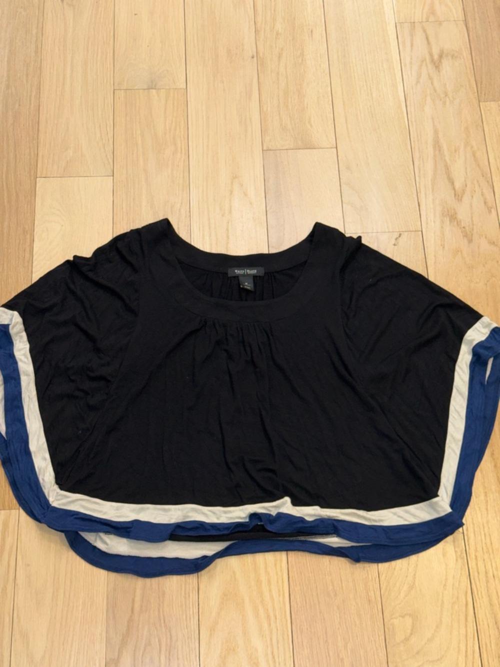White House Black Market Women’s Black Poncho Blouse Size Medium.